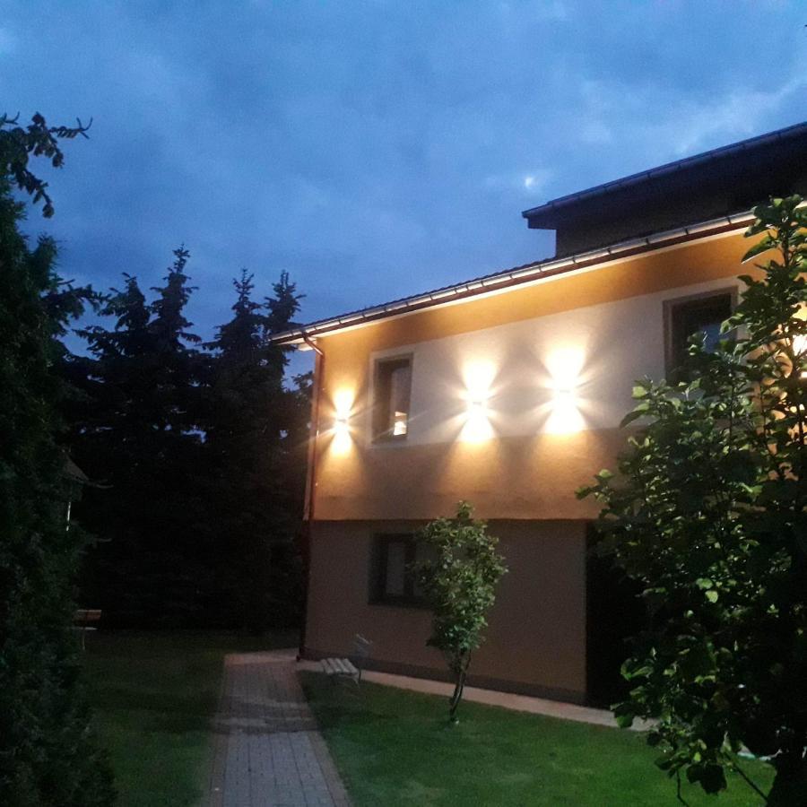 Noclegi I Restauracja Gracja Bełchatów Eksteriør bilde
